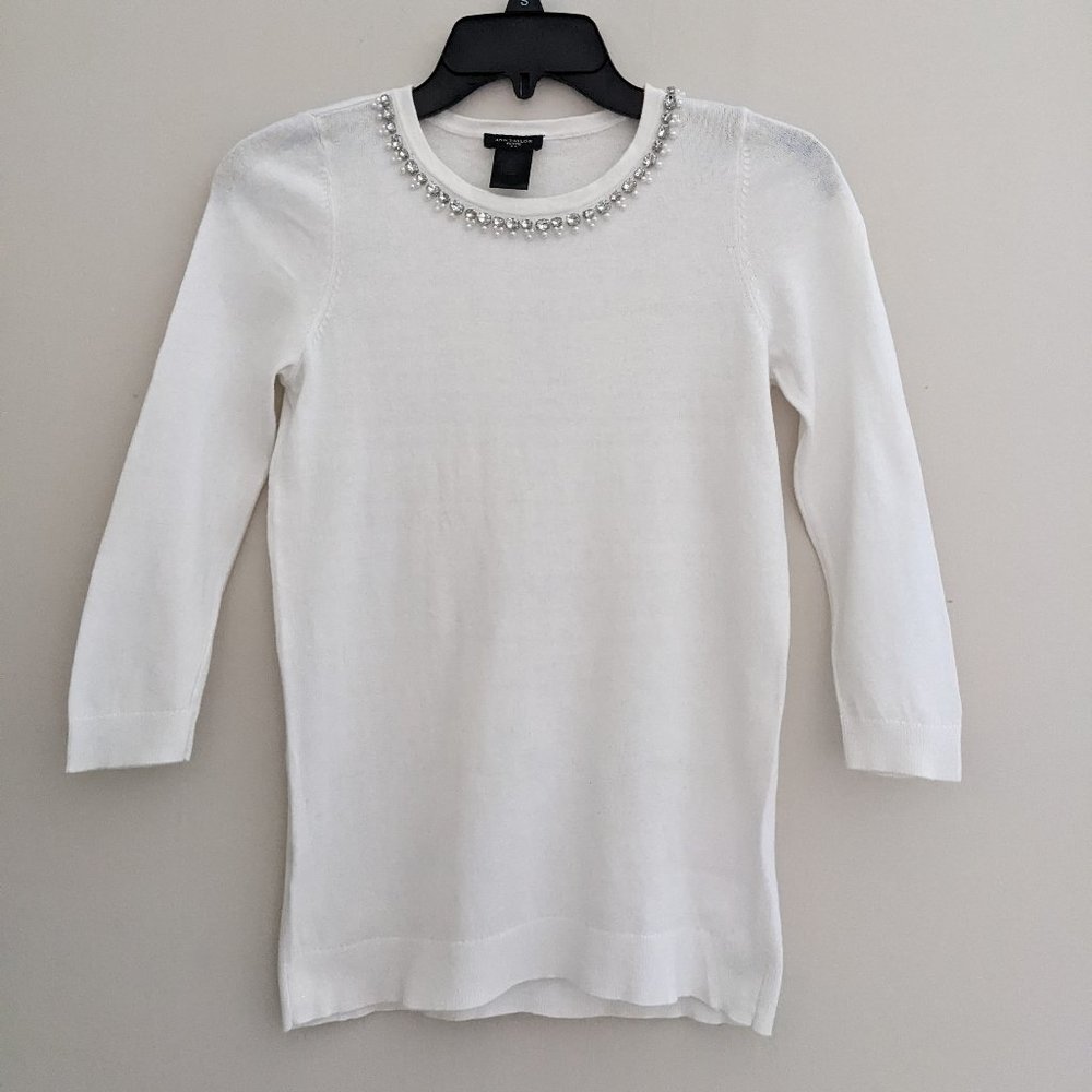 Ann Taylor white sweater XSP with beaded collar